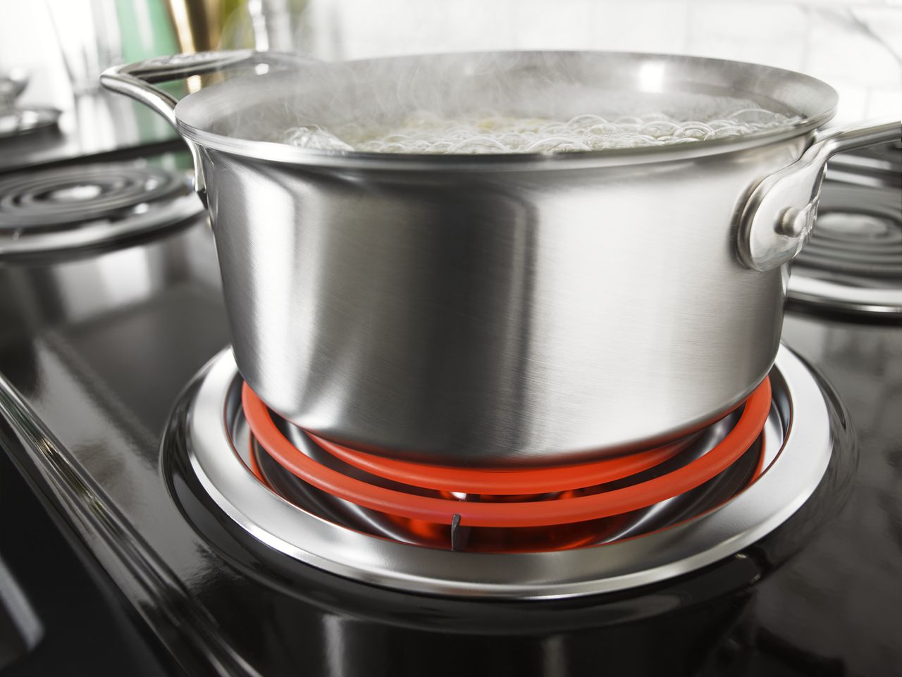 5 Techniques to Fix an Out Burner on Your Electric Stovetop - Flamingo Appliance Service