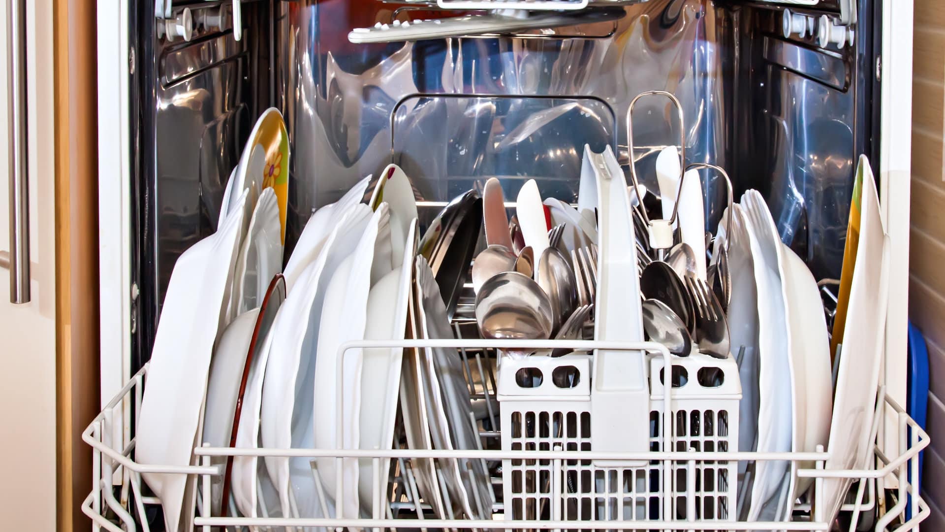 Featured image for “How to Clean Your Dishwasher”