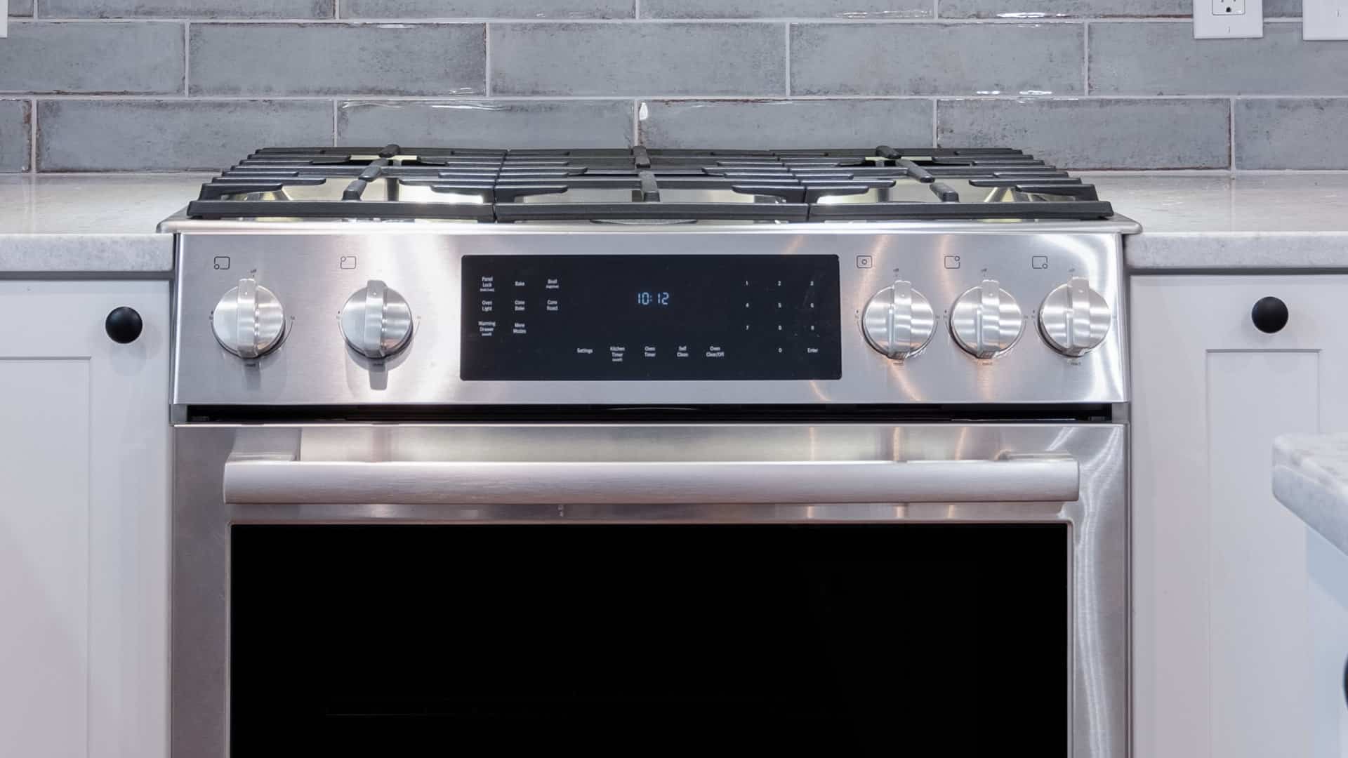 Featured image for “How Long Do Ovens Last? (Electric vs Gas)”